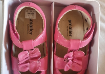 Smaller – Baby Girl Shoes